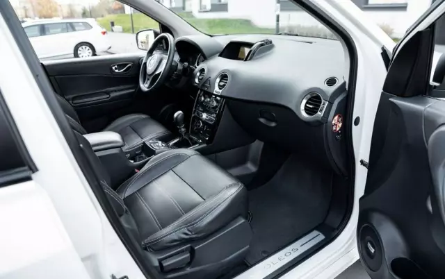 RENAULT Koleos 2.5 16V 4x4 Dynamique