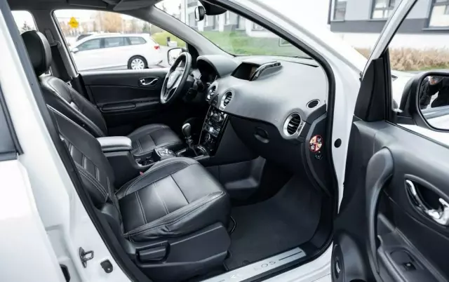 RENAULT Koleos 2.5 16V 4x4 Dynamique