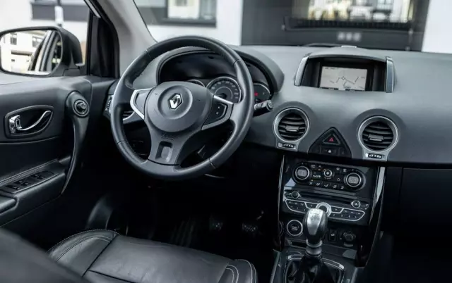 RENAULT Koleos 2.5 16V 4x4 Dynamique