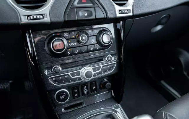 RENAULT Koleos 2.5 16V 4x4 Dynamique