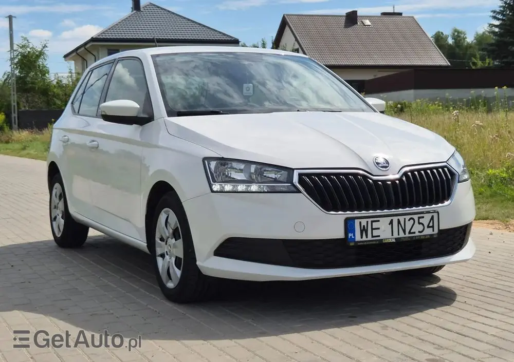 SKODA Fabia 1.0 Ambition