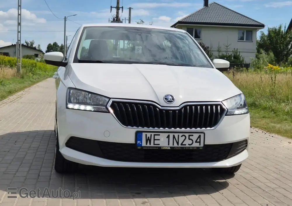 SKODA Fabia 1.0 Ambition
