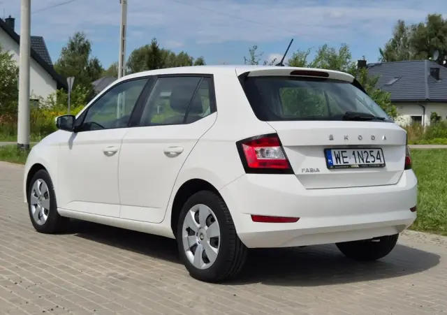 SKODA Fabia 1.0 Ambition