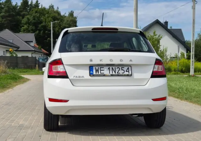SKODA Fabia 1.0 Ambition