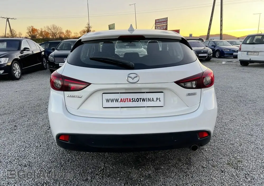 MAZDA 3 1.5 Skyenergy
