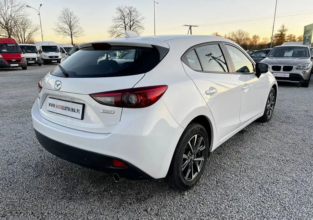 MAZDA 3 1.5 Skyenergy