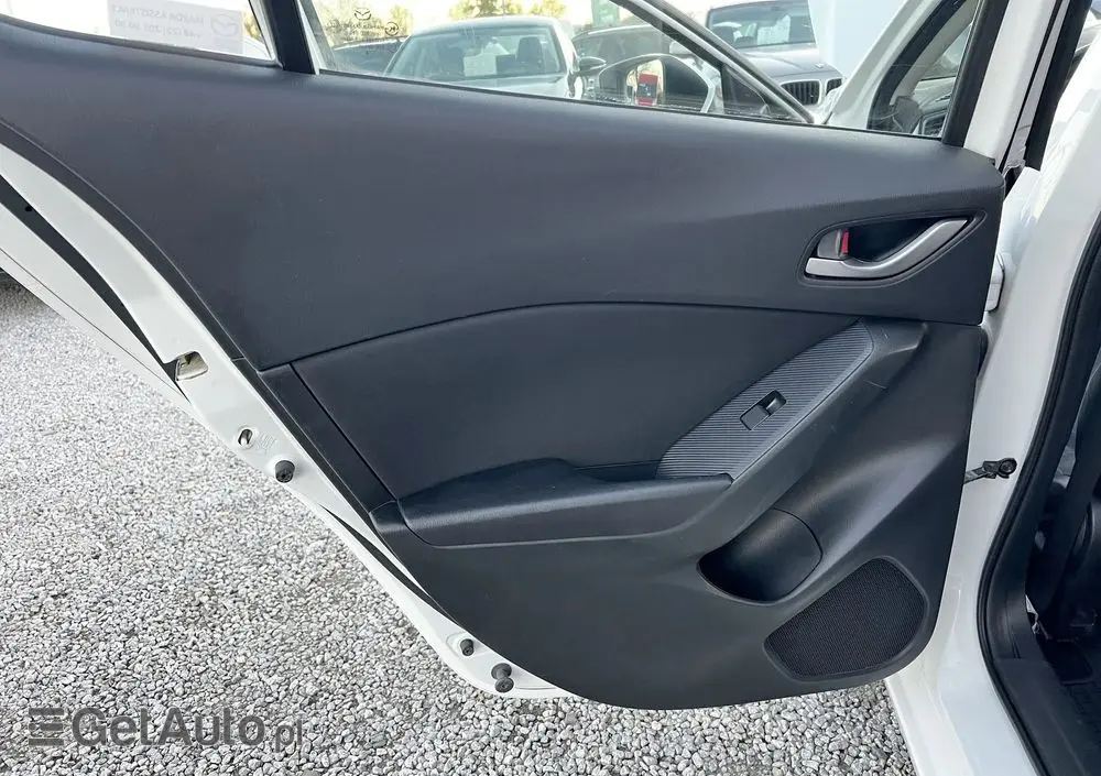 MAZDA 3 1.5 Skyenergy