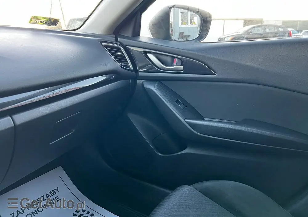 MAZDA 3 1.5 Skyenergy