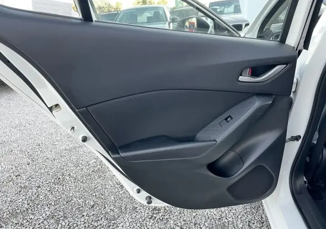 MAZDA 3 1.5 Skyenergy