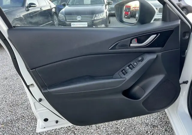 MAZDA 3 1.5 Skyenergy