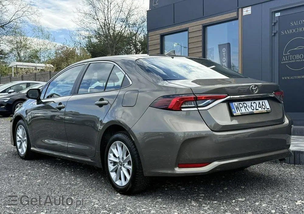 TOYOTA Corolla 1.5 Comfort