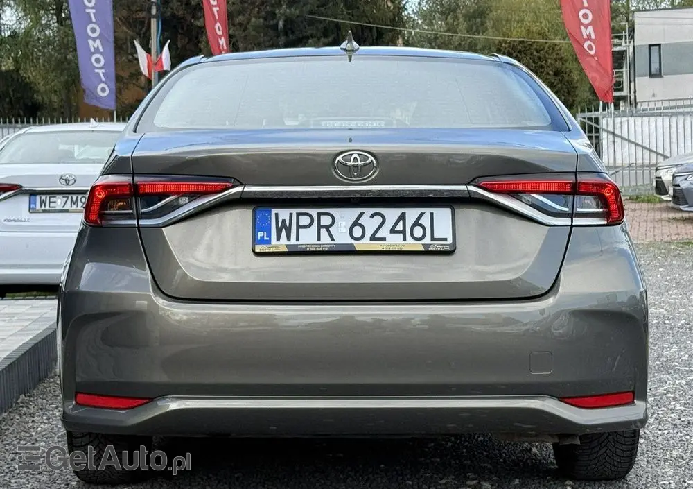TOYOTA Corolla 1.5 Comfort