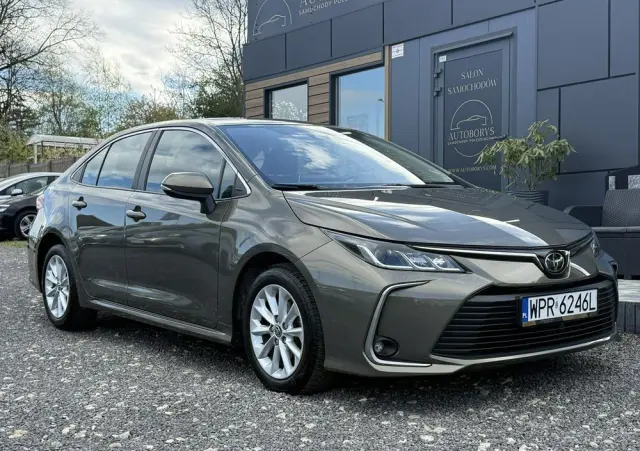TOYOTA Corolla 1.5 Comfort