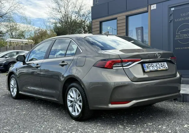 TOYOTA Corolla 1.5 Comfort