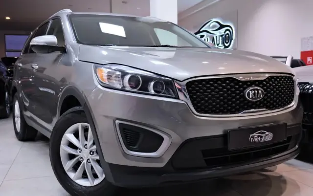 KIA Sorento 2.4 GDI AWD Vision