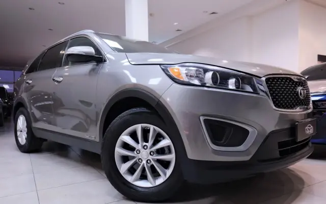 KIA Sorento 2.4 GDI AWD Vision