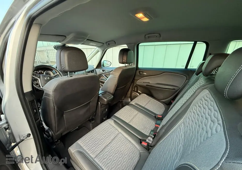OPEL Zafira 1.6 CDTI Cosmo