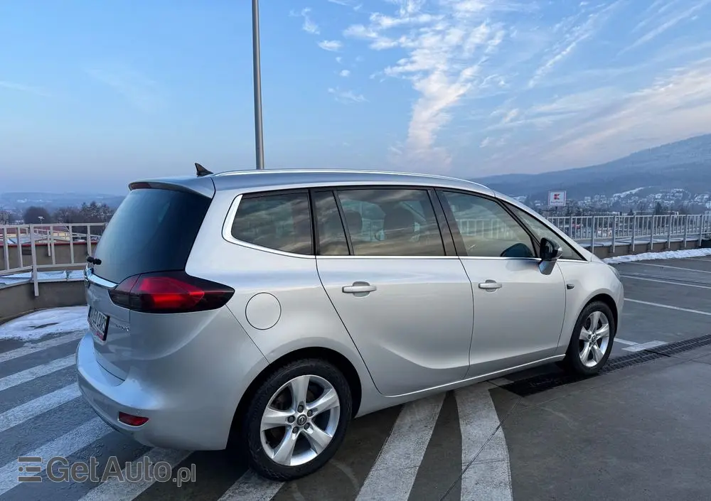 OPEL Zafira 1.6 CDTI Cosmo