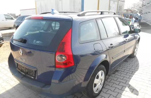 RENAULT Megane 