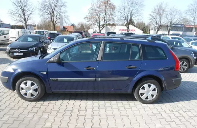 RENAULT Megane 