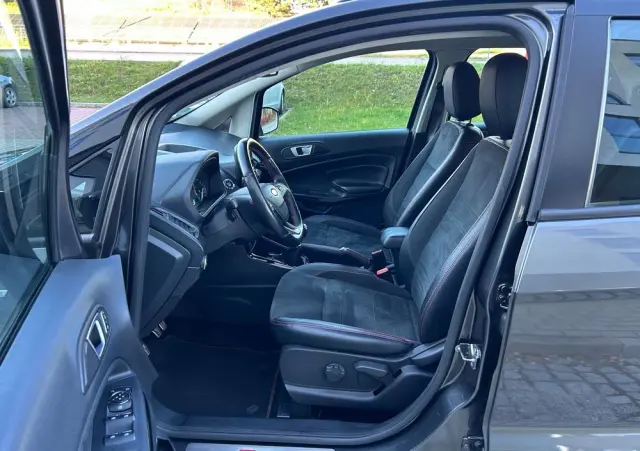 FORD EcoSport 1.0 EcoBoost ST-LINE