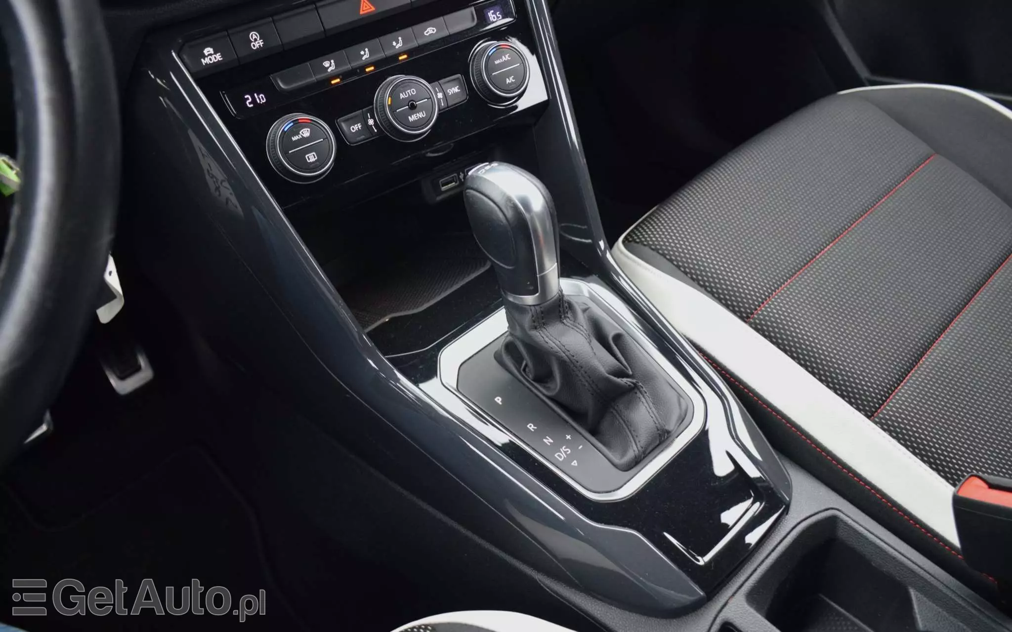 VOLKSWAGEN T-Roc 1.5 TSI ACT OPF DSG Sport