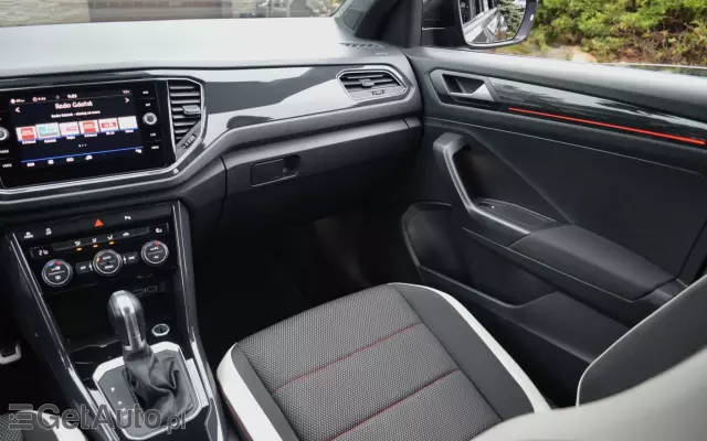 VOLKSWAGEN T-Roc 1.5 TSI ACT OPF DSG Sport