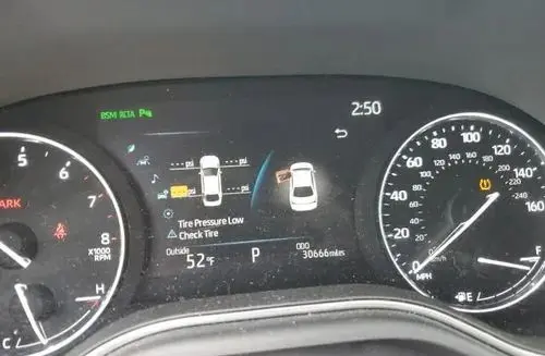 TOYOTA Avalon 