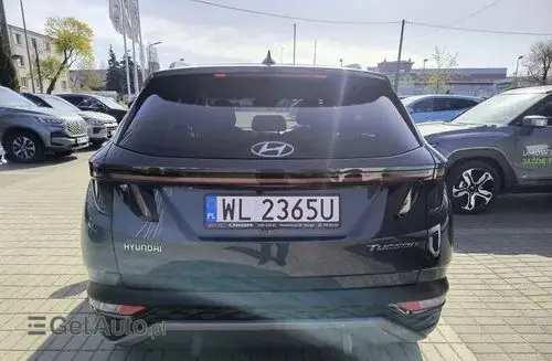 HYUNDAI Tucson 