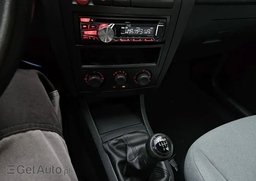 SEAT Ibiza 1.4 16V Stylance