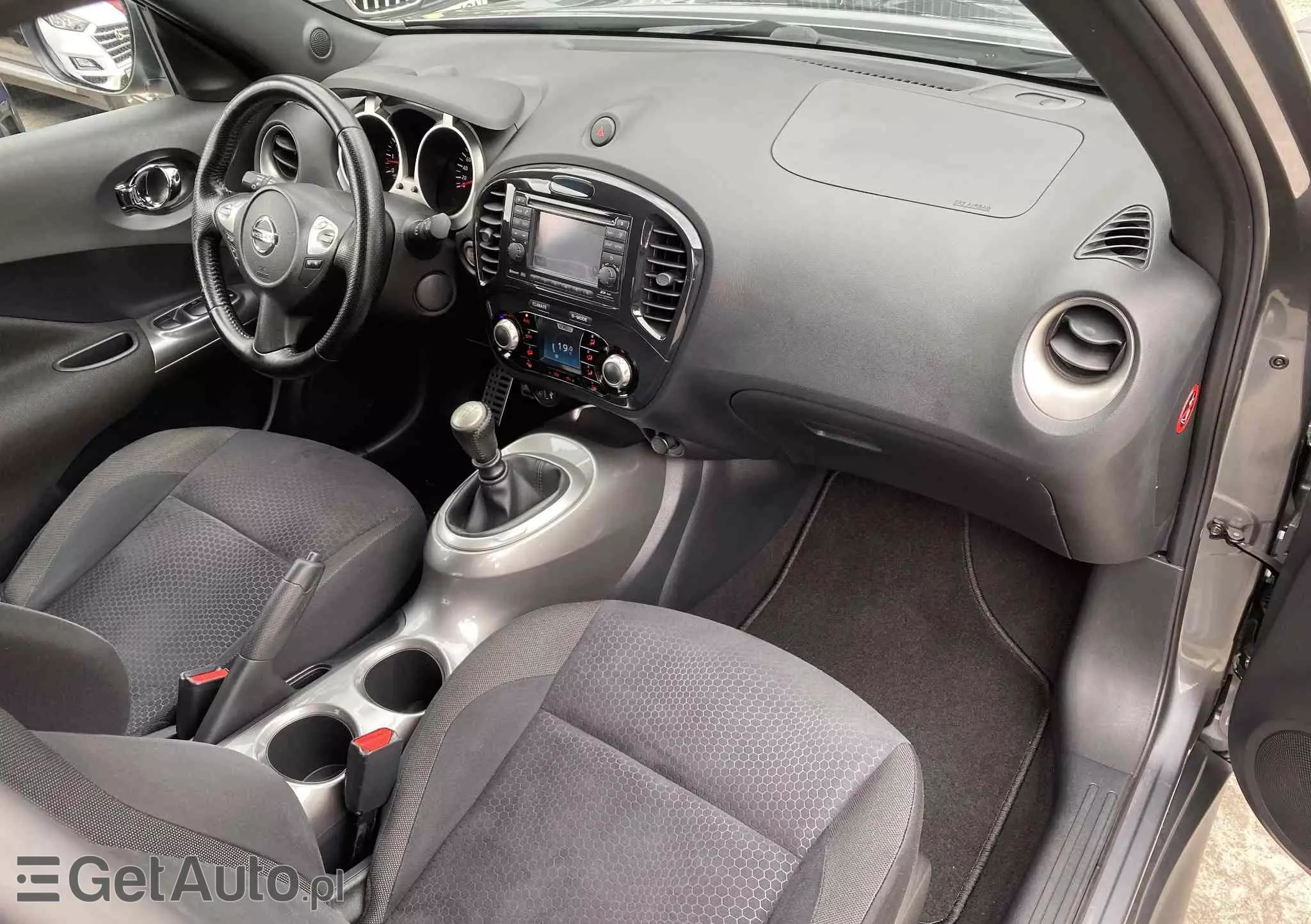 NISSAN Juke 1.6 T Tekna