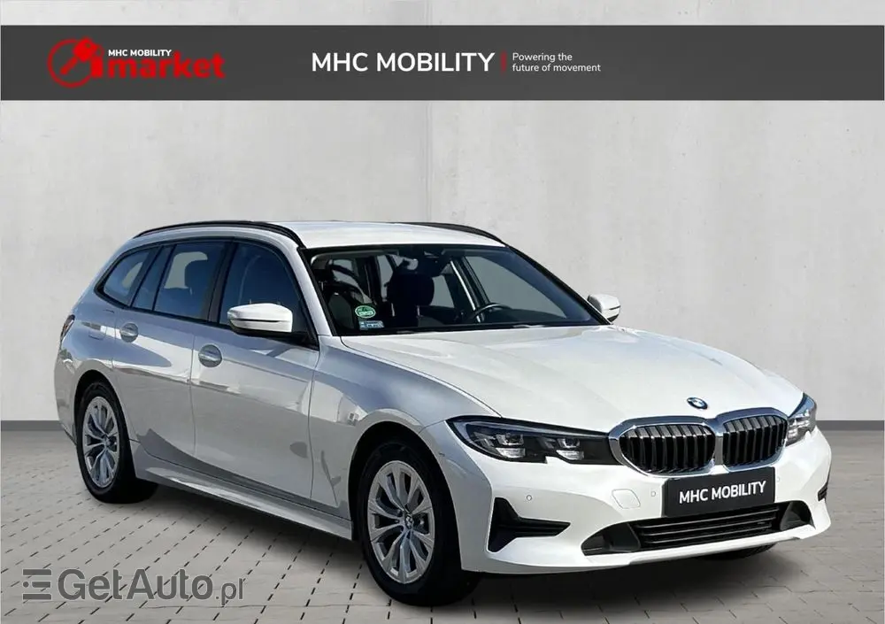 BMW Seria 3 318i Advantage