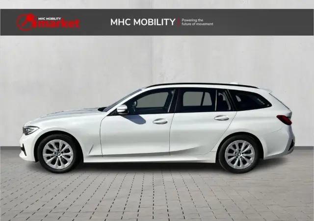 BMW Seria 3 318i Advantage