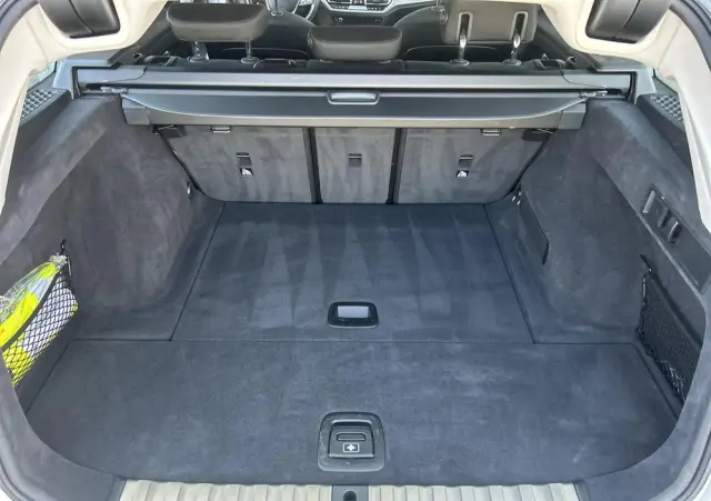 BMW Seria 3 318i Advantage