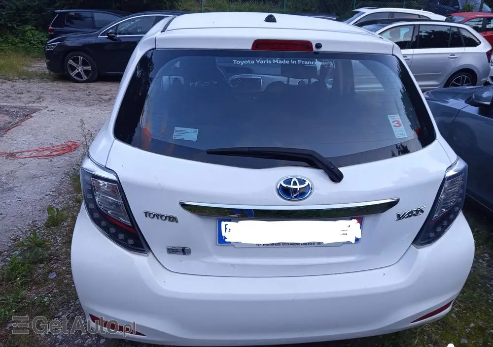 TOYOTA Yaris 