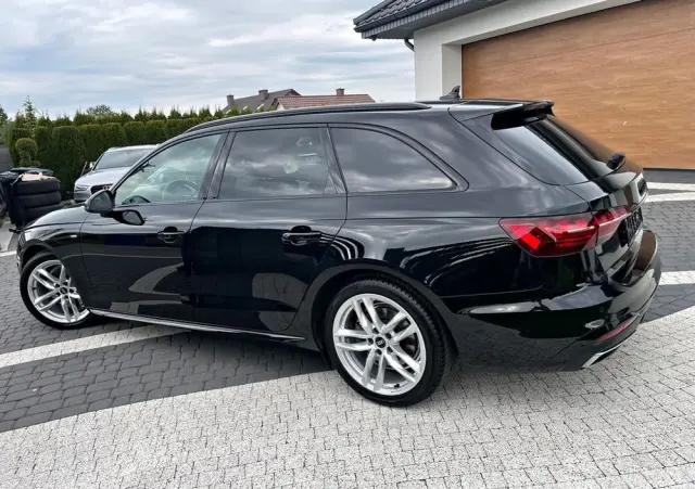 AUDI A4 Avant 40 TDI mHEV S Line S tronic