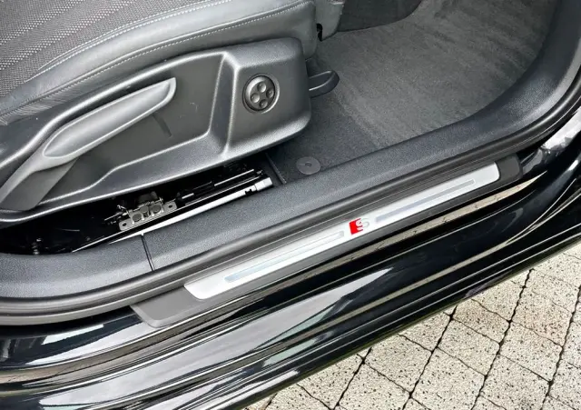 AUDI A4 Avant 40 TDI mHEV S Line S tronic