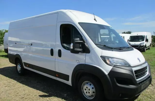 PEUGEOT Boxer 