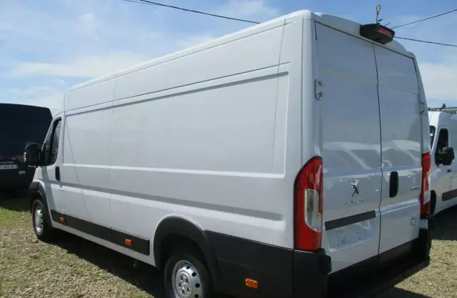 PEUGEOT Boxer 