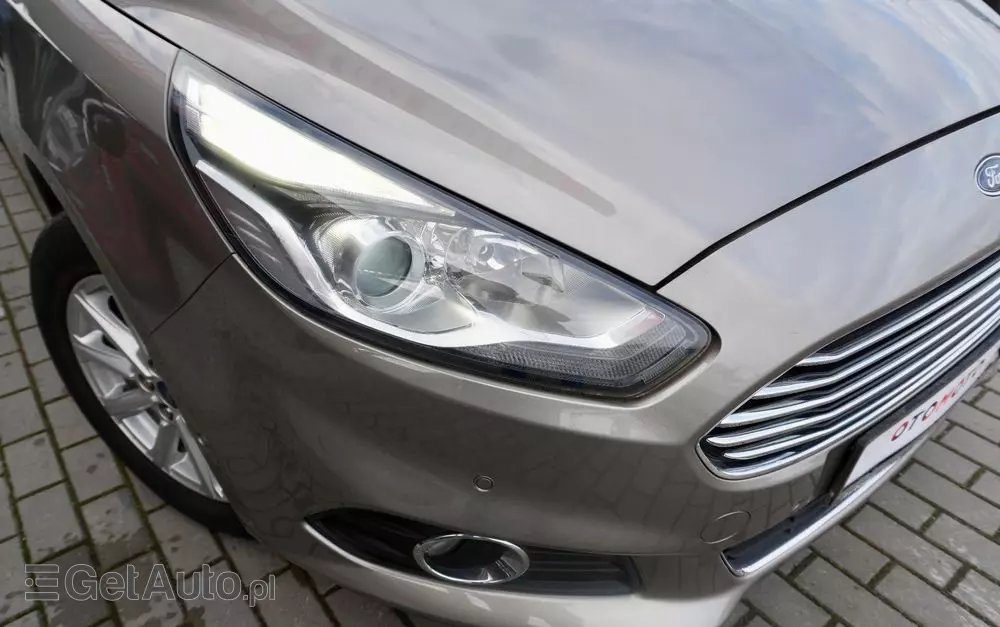 FORD S-Max 1.5 Eco Boost Start-Stopp Titanium
