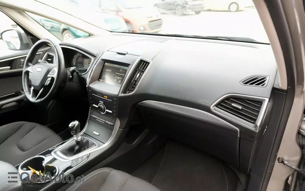 FORD S-Max 1.5 Eco Boost Start-Stopp Titanium