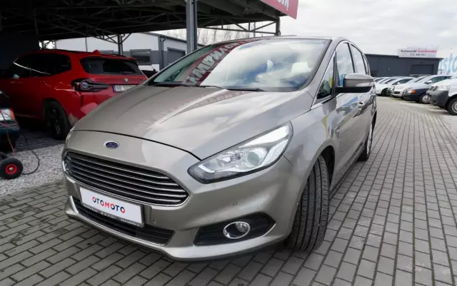 FORD S-Max 1.5 Eco Boost Start-Stopp Titanium