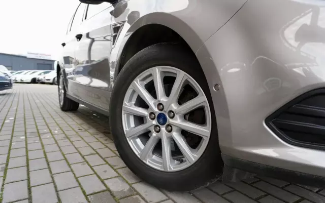 FORD S-Max 1.5 Eco Boost Start-Stopp Titanium