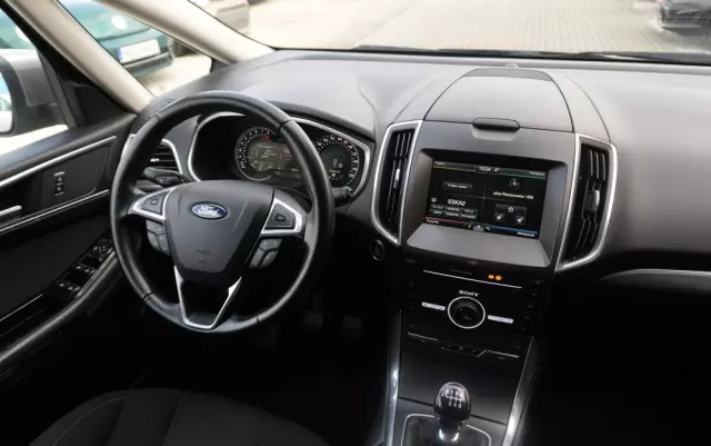 FORD S-Max 1.5 Eco Boost Start-Stopp Titanium