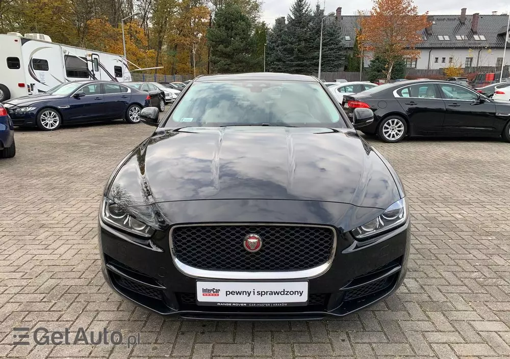 JAGUAR XE 2.0 D Prestige
