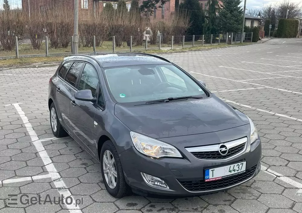 OPEL Astra 1.7 CDTI DPF 150 Jahre