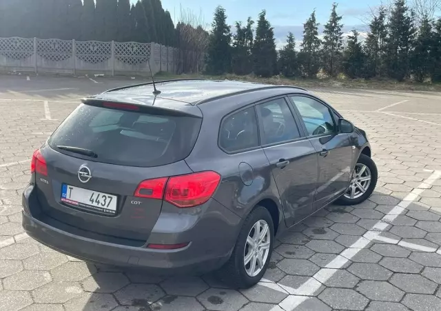 OPEL Astra 1.7 CDTI DPF 150 Jahre