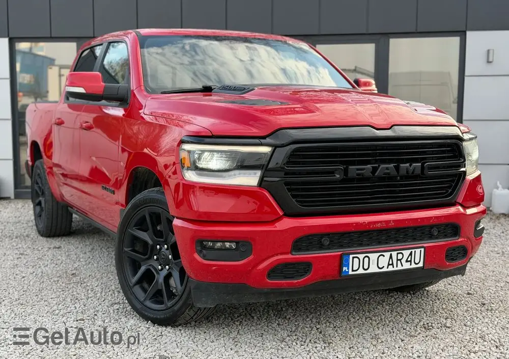 RAM 1500 Crew Cab Shortbed Laramie