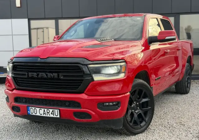 RAM 1500 Crew Cab Shortbed Laramie