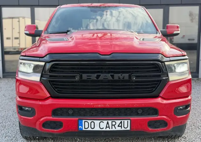 RAM 1500 Crew Cab Shortbed Laramie